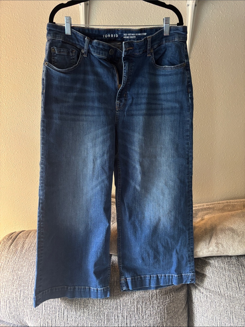 Bombshell High-Rise Wide Leg Ankle Jean